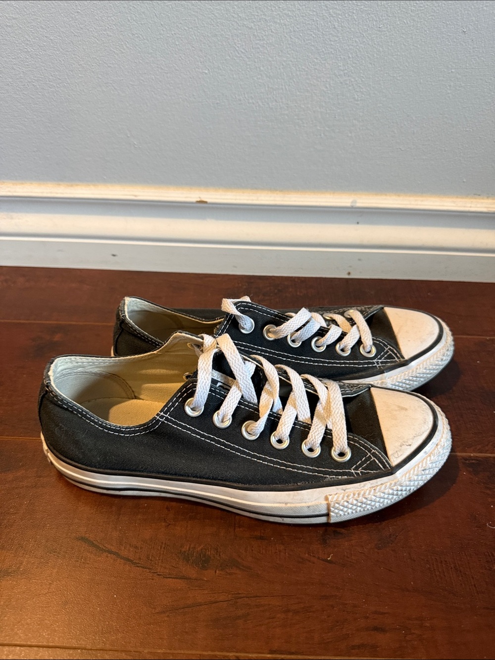Converse Kids Black Low-Top Sneakers with White Laces